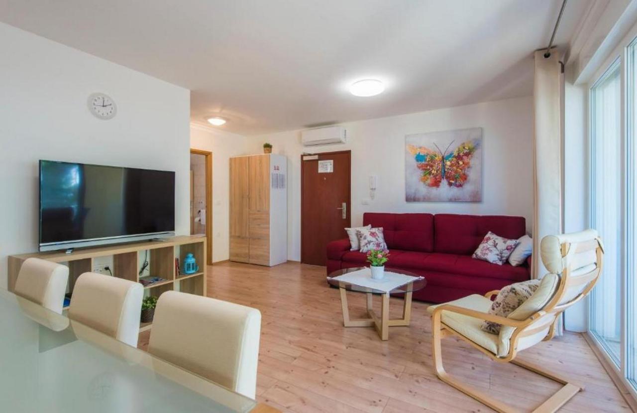 Apartments Villa Ema Zadar Eksteriør billede