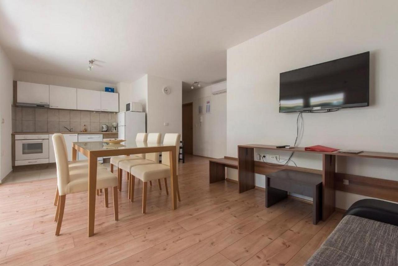 Apartments Villa Ema Zadar Eksteriør billede